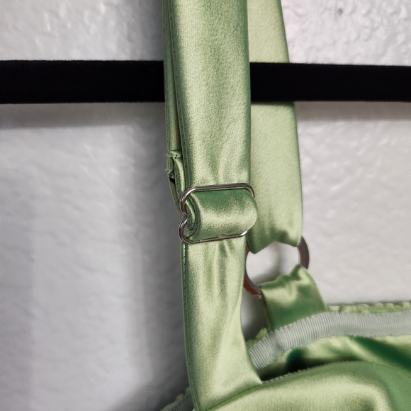 ALIÉTTE Green Silky Bralette Top Size 4 - Picture 5 of 16